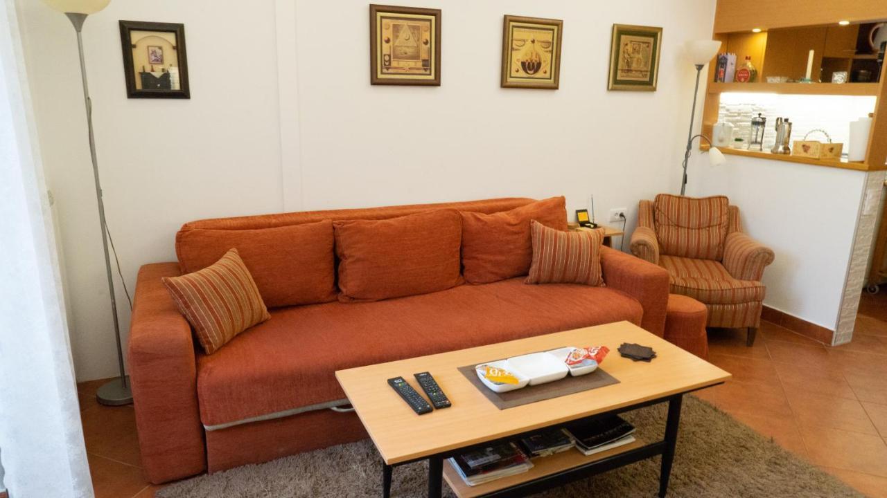 Apartment Akacija Gardens بلغراد المظهر الخارجي الصورة