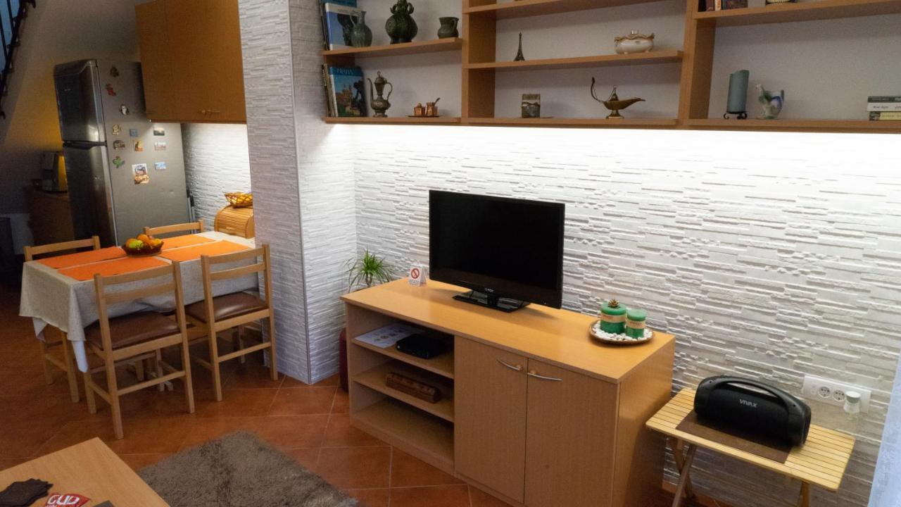 Apartment Akacija Gardens بلغراد المظهر الخارجي الصورة