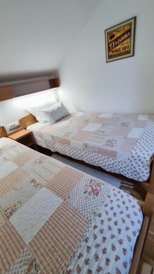 Apartment Akacija Gardens بلغراد المظهر الخارجي الصورة